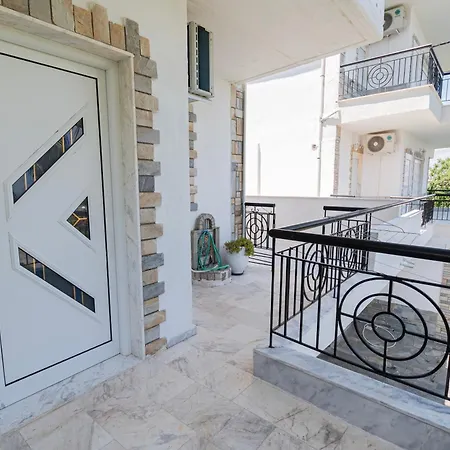 Evi Seaview By Rentalspro - Nea Potidaia Halkidiki * Nea Moudania